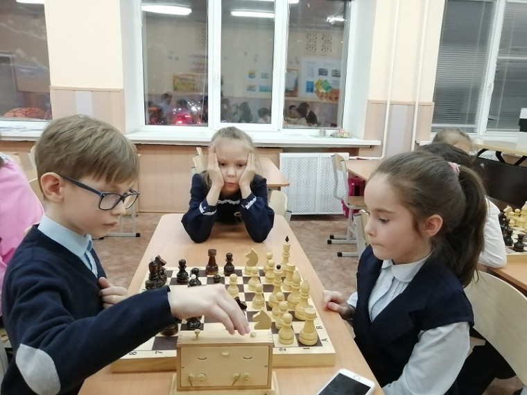 Шахматный турнир «Два короля».
