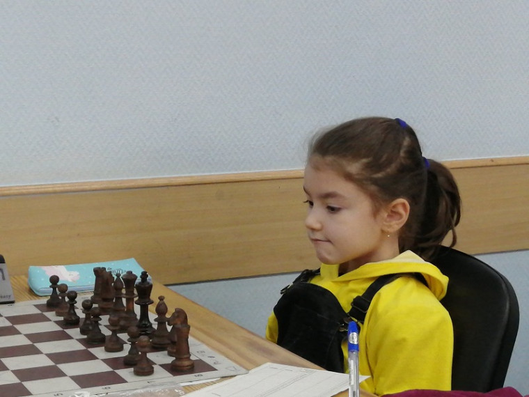 Первенство города Сургута по классическим шахматам среди мальчиков и девочек до 9 лет.