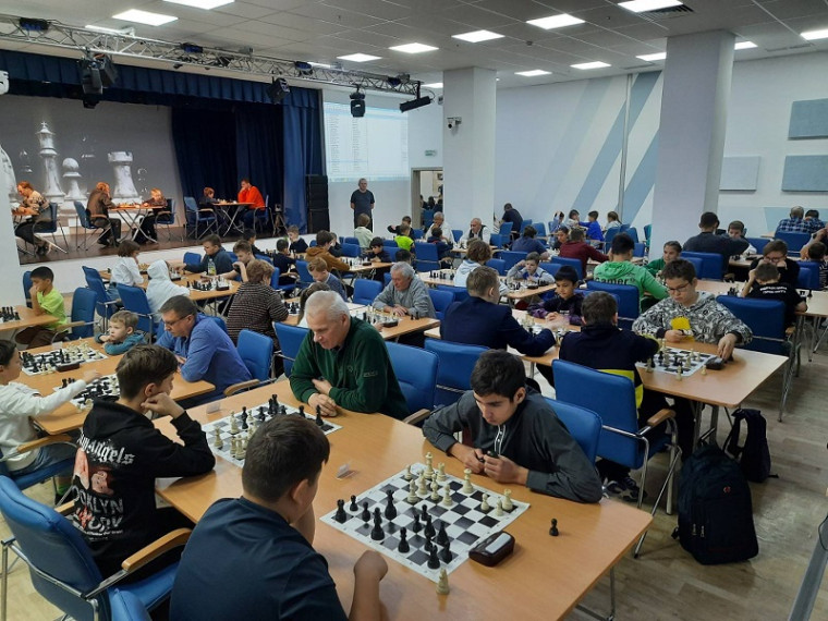 Турнир по быстрым шахматам на кубок Главы Сургутского района.