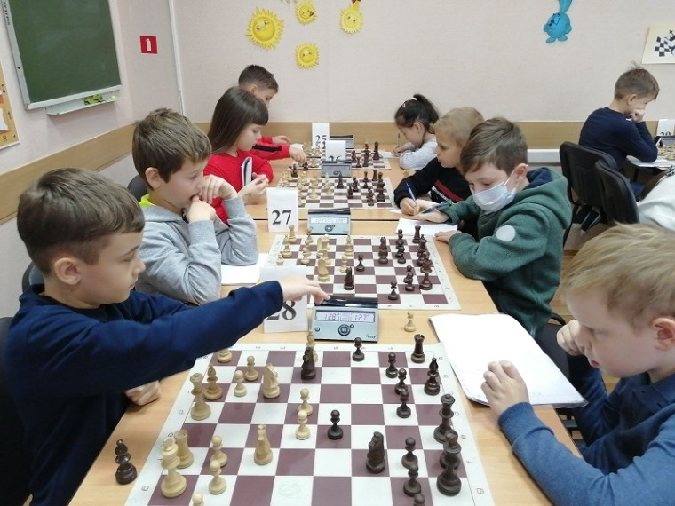 Соревновании по классическим шахматам «Осенние каникулы – 2022» в клубе &quot;Белая ладья&quot;.